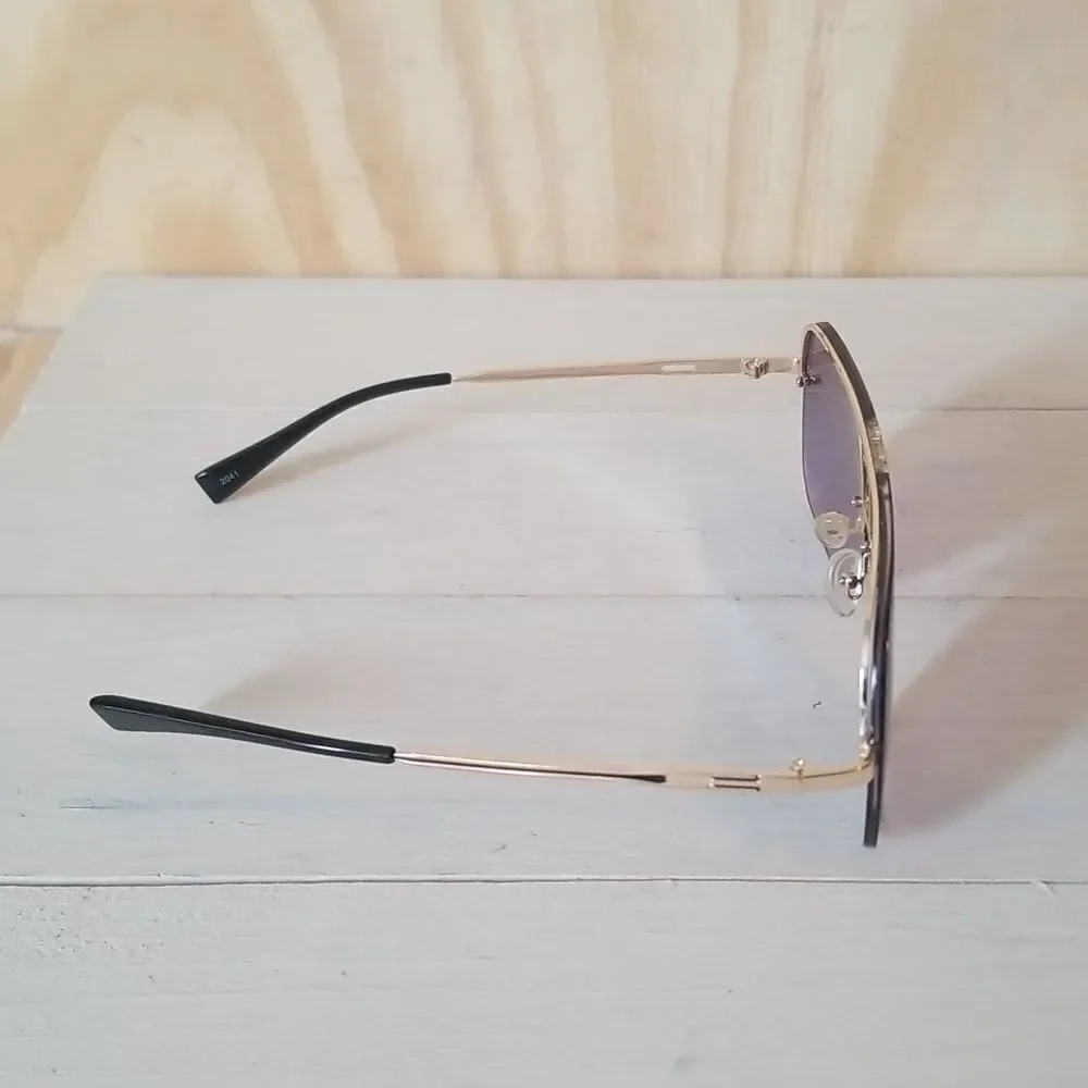 Hi Fashion Purple Sunglasses with Gold Accents Unisex